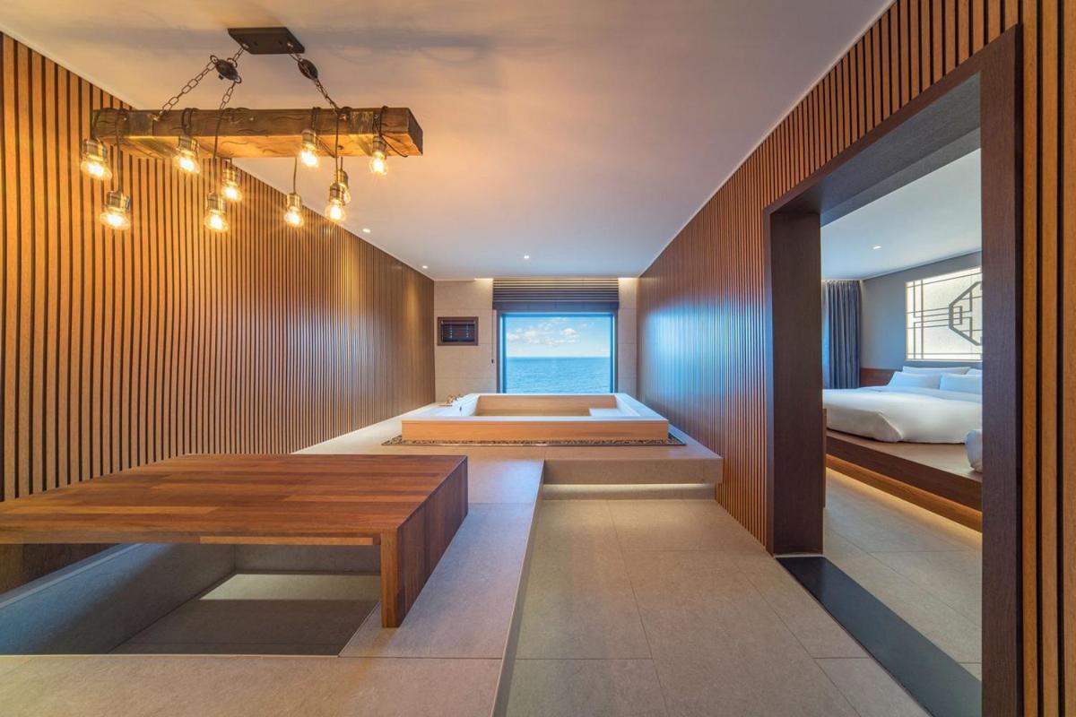 Yeonhwamun Hotel Yeongdeok Eksteriør billede